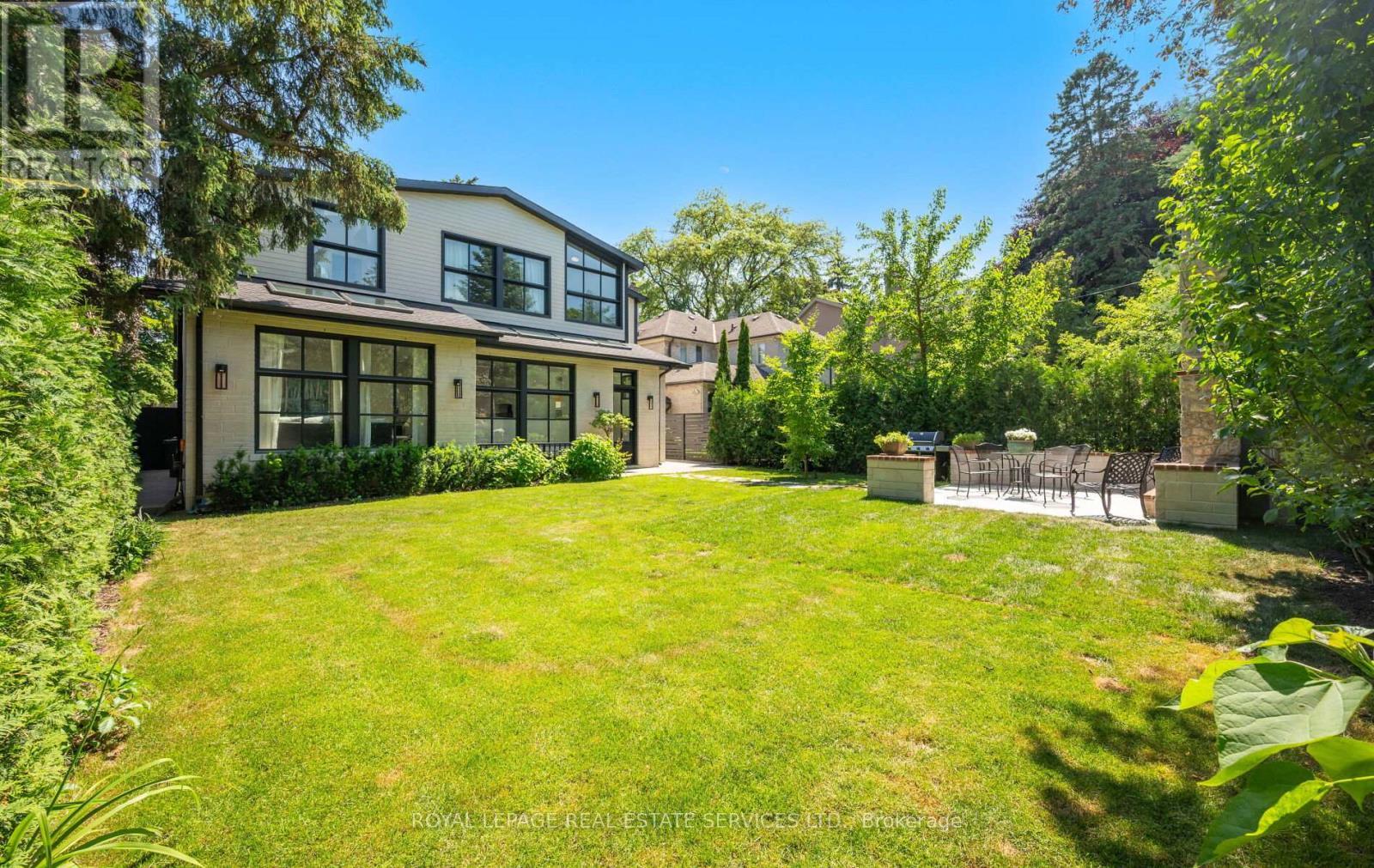 












10 COLWOOD ROAD

,
Toronto,




Ontario
M9A4E3

