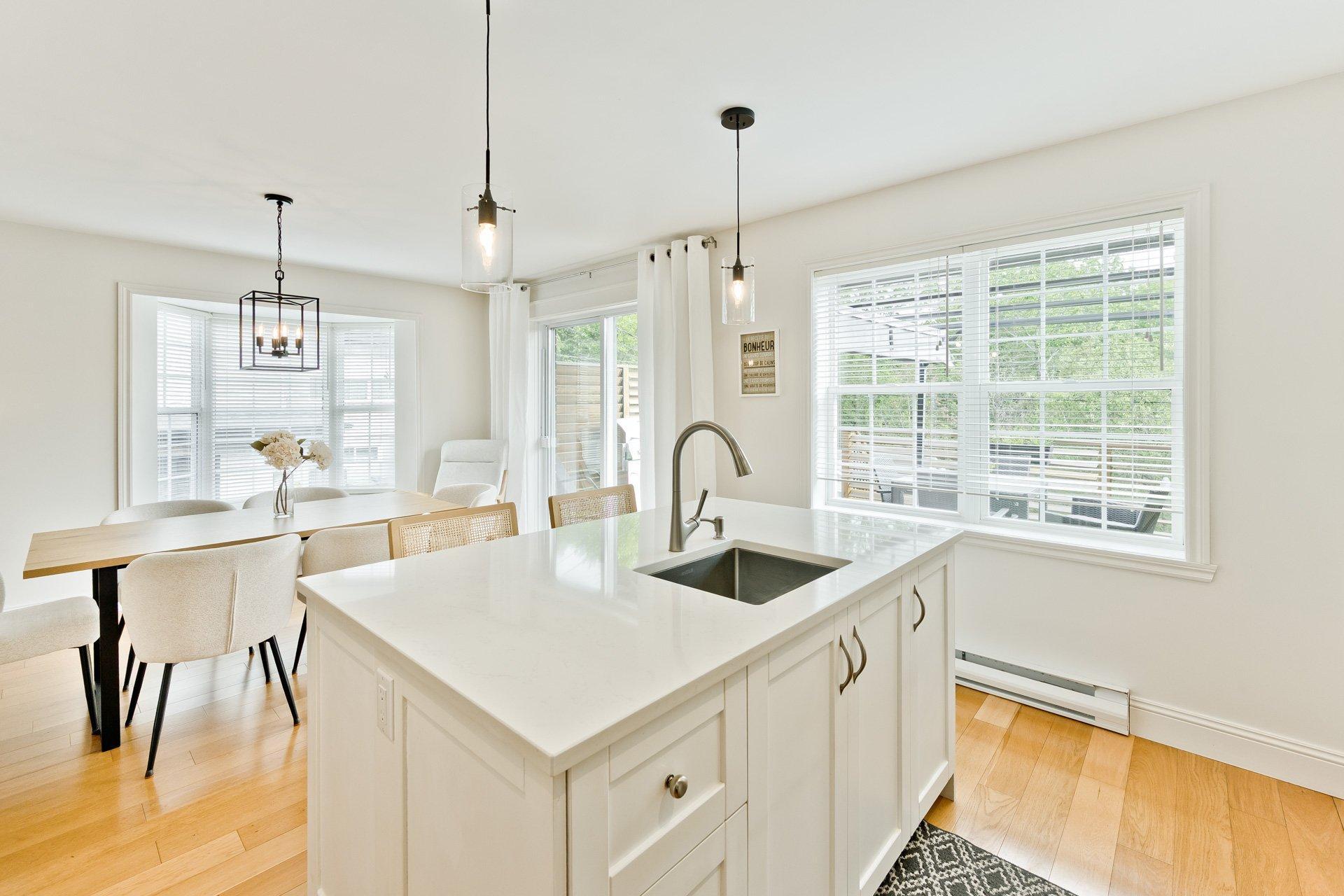 









2720


Rue Mérici

,
Sherbrooke (Les Nations),




QC
J1L2R1

