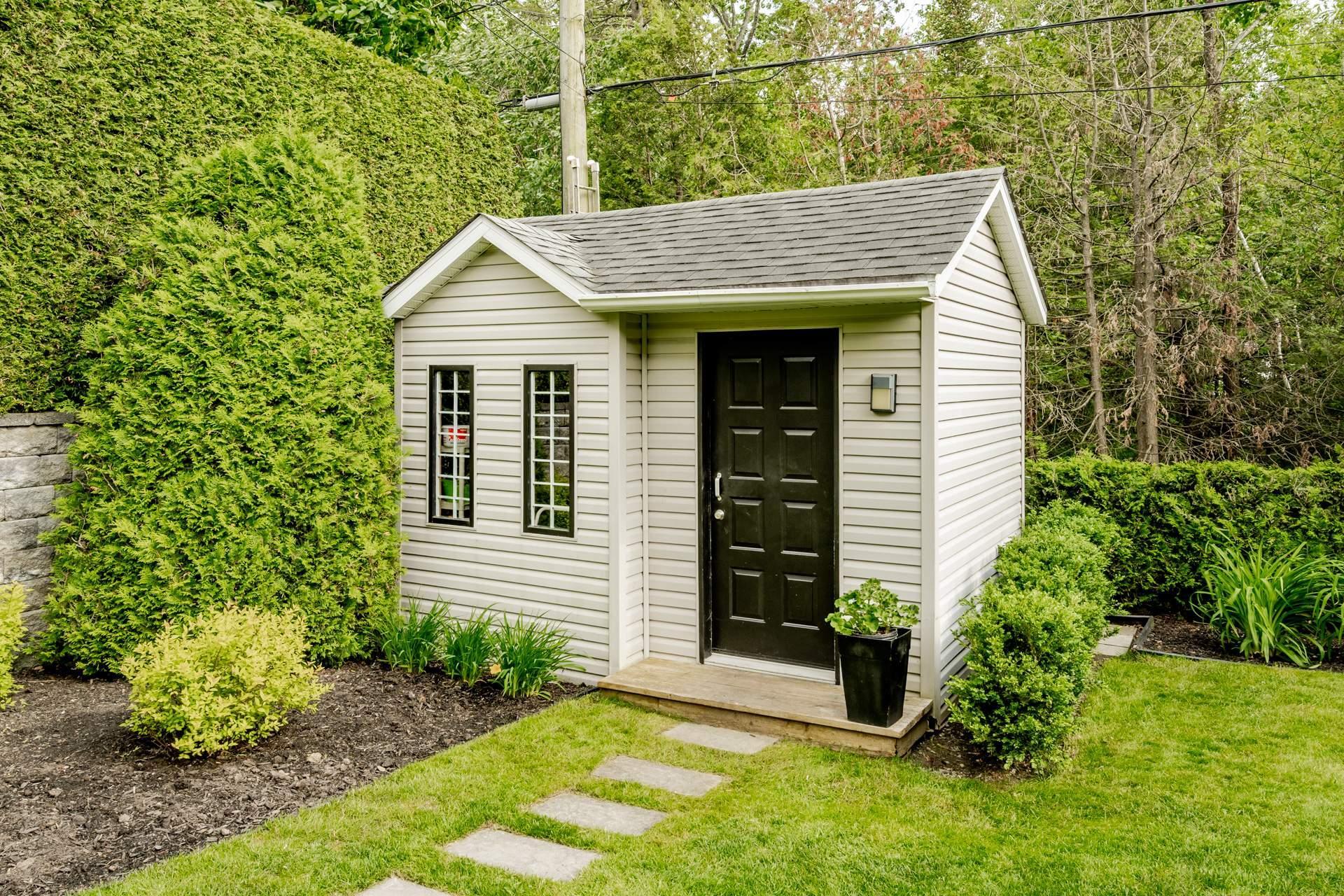 









2720


Rue Mérici

,
Sherbrooke (Les Nations),




QC
J1L2R1

