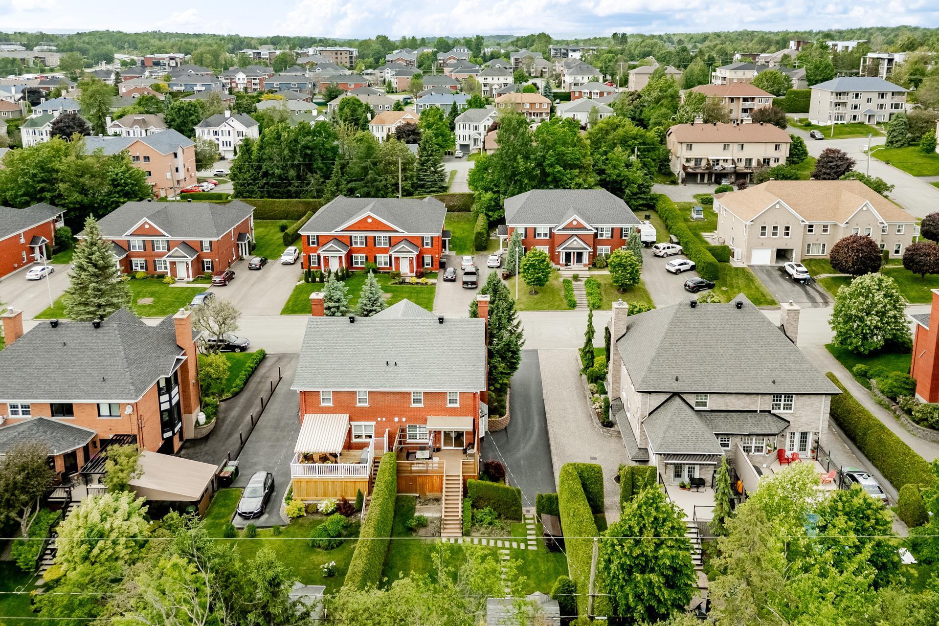 









2720


Rue Mérici

,
Sherbrooke (Les Nations),




QC
J1L2R1

