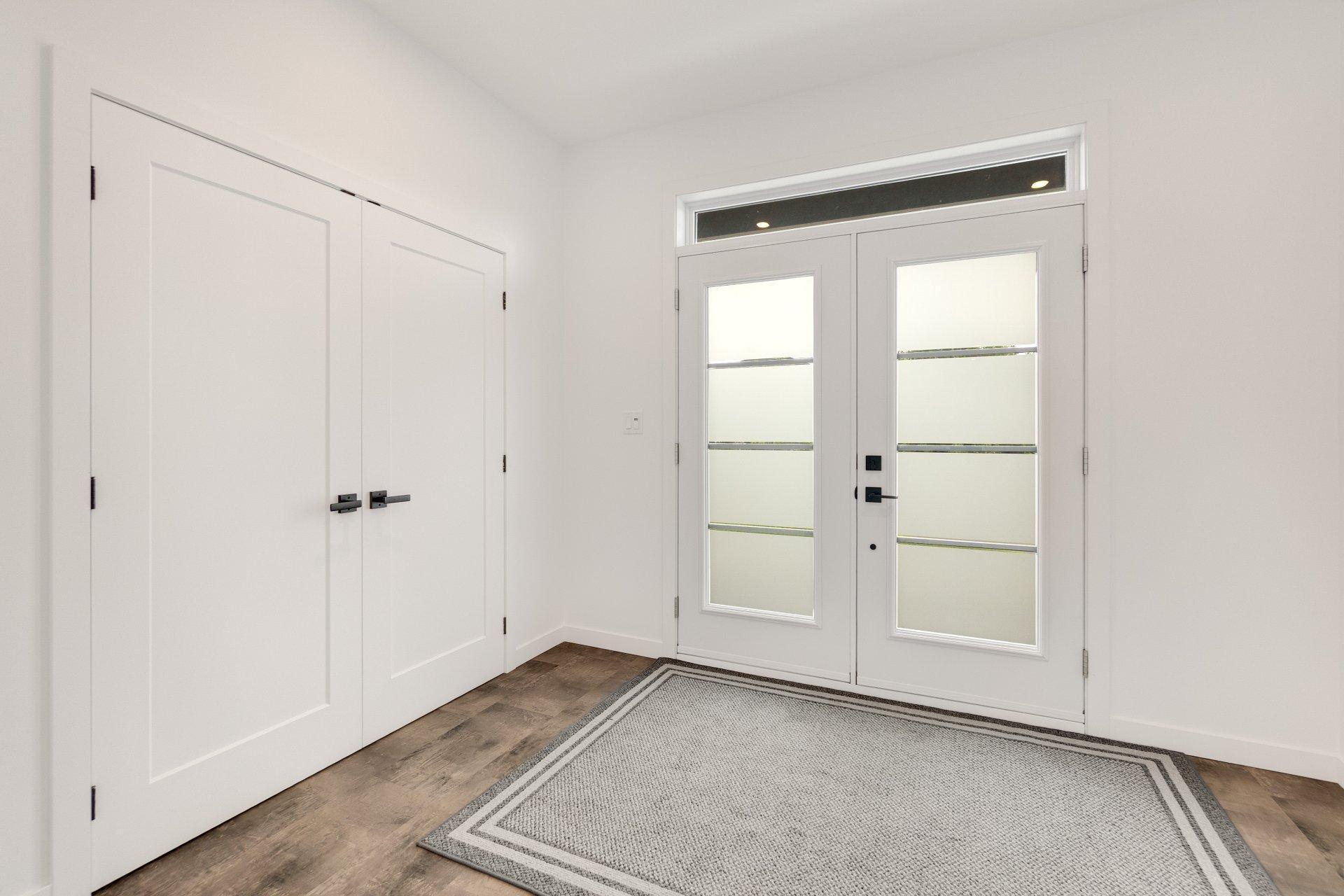 









553


Av. des Érables

,
Coaticook,




QC
J1A0C4

