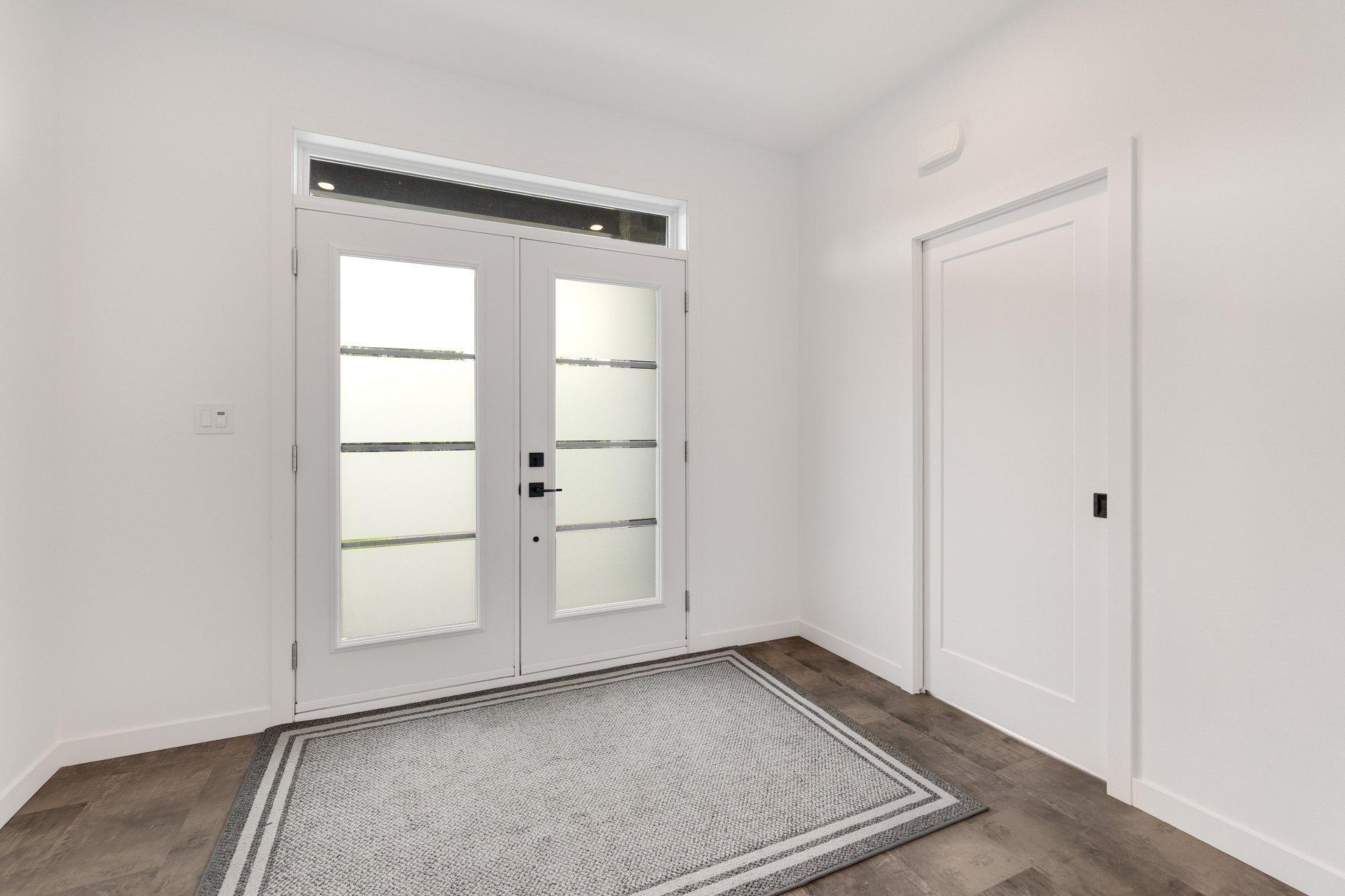 









553


Av. des Érables

,
Coaticook,




QC
J1A0C4

