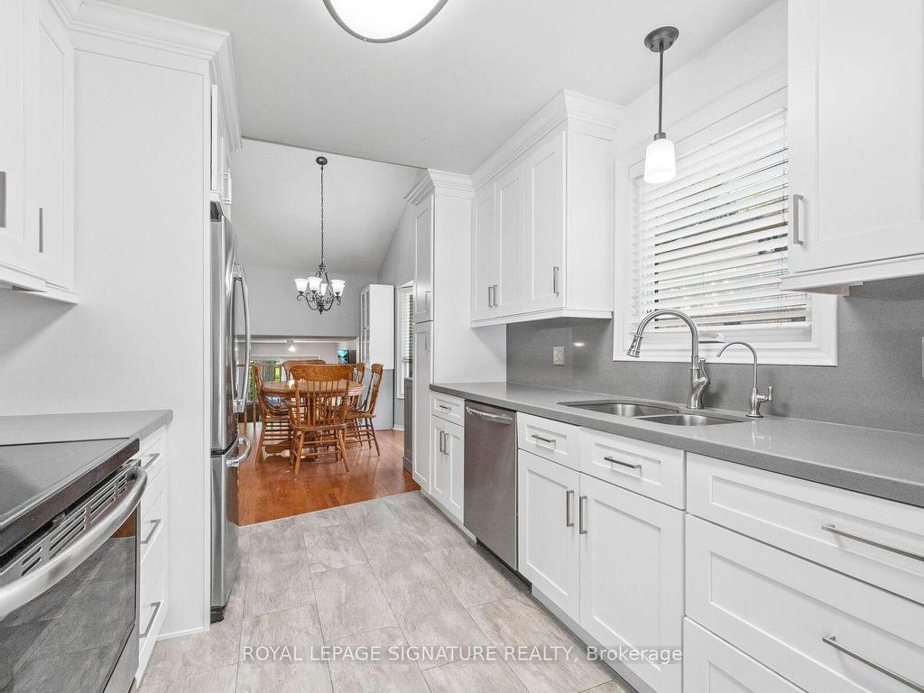 









87


Green Briar

Road,
New Tecumseth,




ON
L9R 1S3

