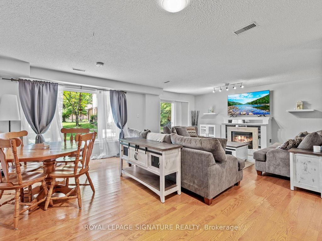 









87


Green Briar

Road,
New Tecumseth,




ON
L9R 1S3


