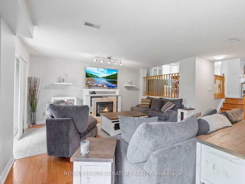 









87


Green Briar

Road,
New Tecumseth,




ON
L9R 1S3

