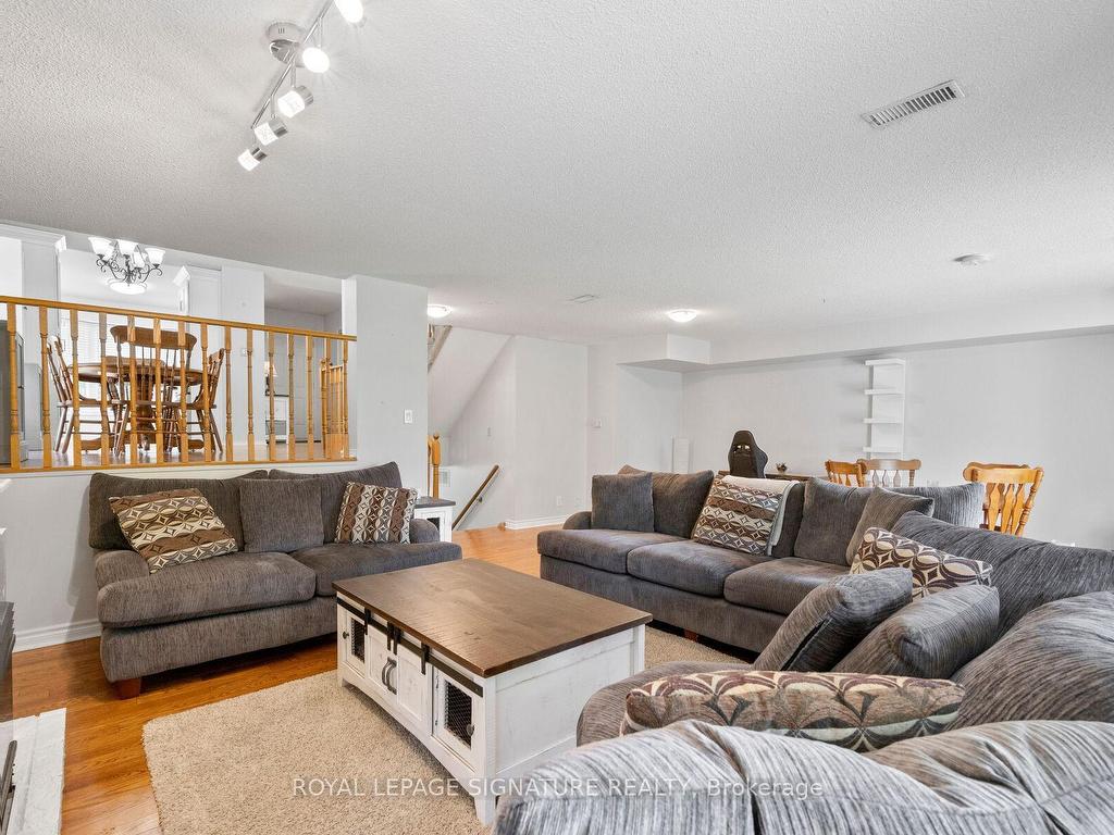 









87


Green Briar

Road,
New Tecumseth,




ON
L9R 1S3


