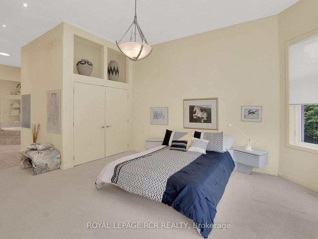 









5


Woodlot

Court,
Caledon,




ON
L7E 0C2

