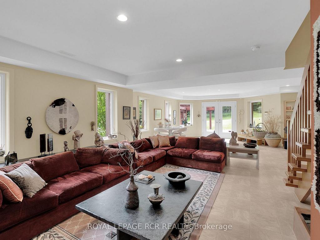 









5


Woodlot

Court,
Caledon,




ON
L7E 0C2

