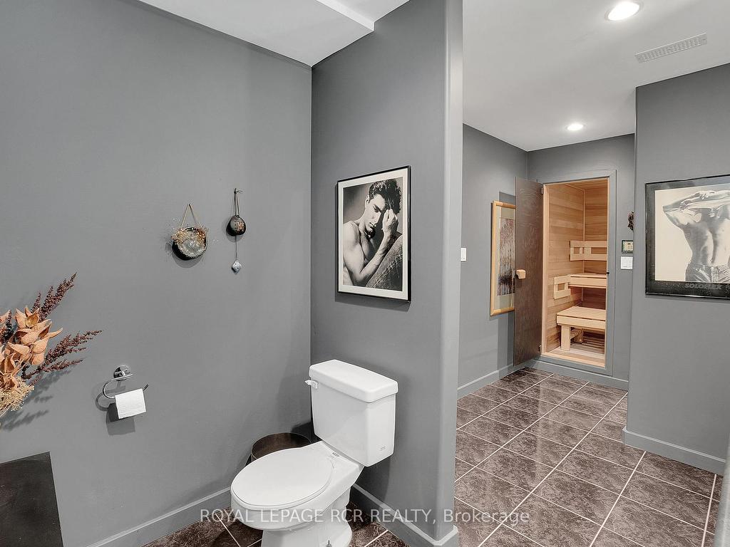 









5


Woodlot

Court,
Caledon,




ON
L7E 0C2

