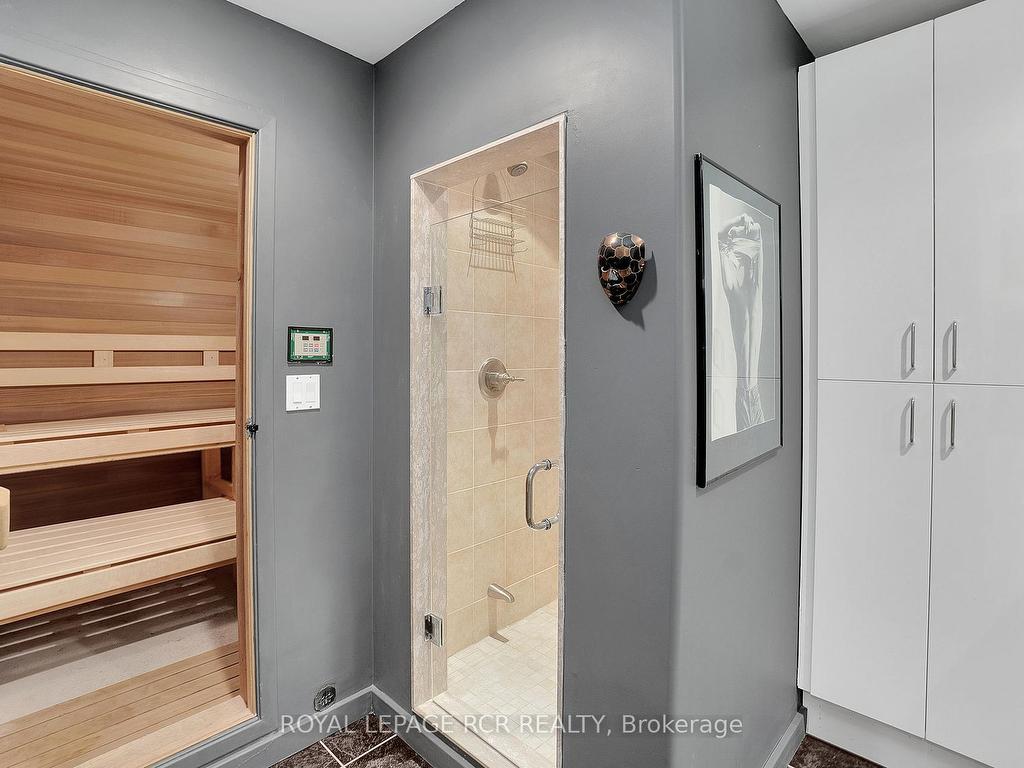 









5


Woodlot

Court,
Caledon,




ON
L7E 0C2

