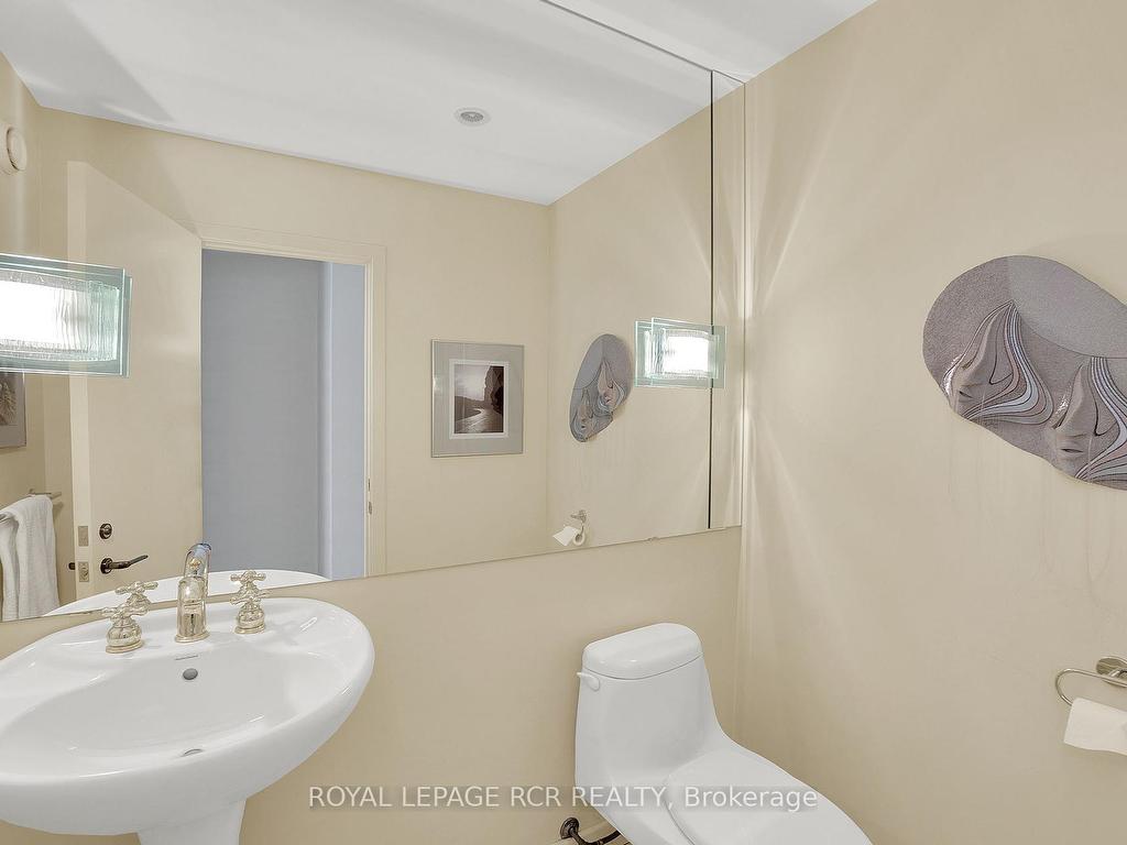 









5


Woodlot

Court,
Caledon,




ON
L7E 0C2

