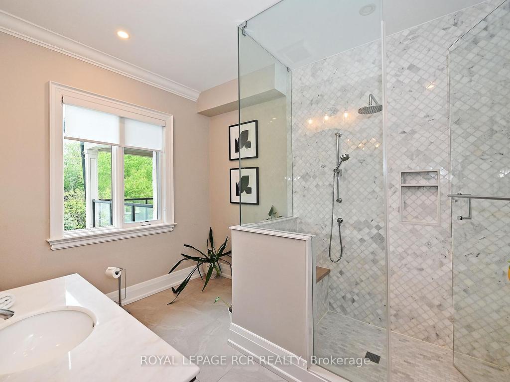 









197


Sherwood

Place,
Newmarket,




ON
L3Y 8E5

