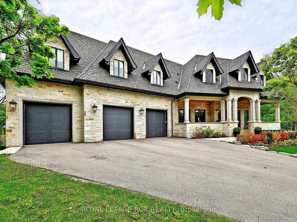 









197


Sherwood

Place,
Newmarket,




ON
L3Y 8E5

