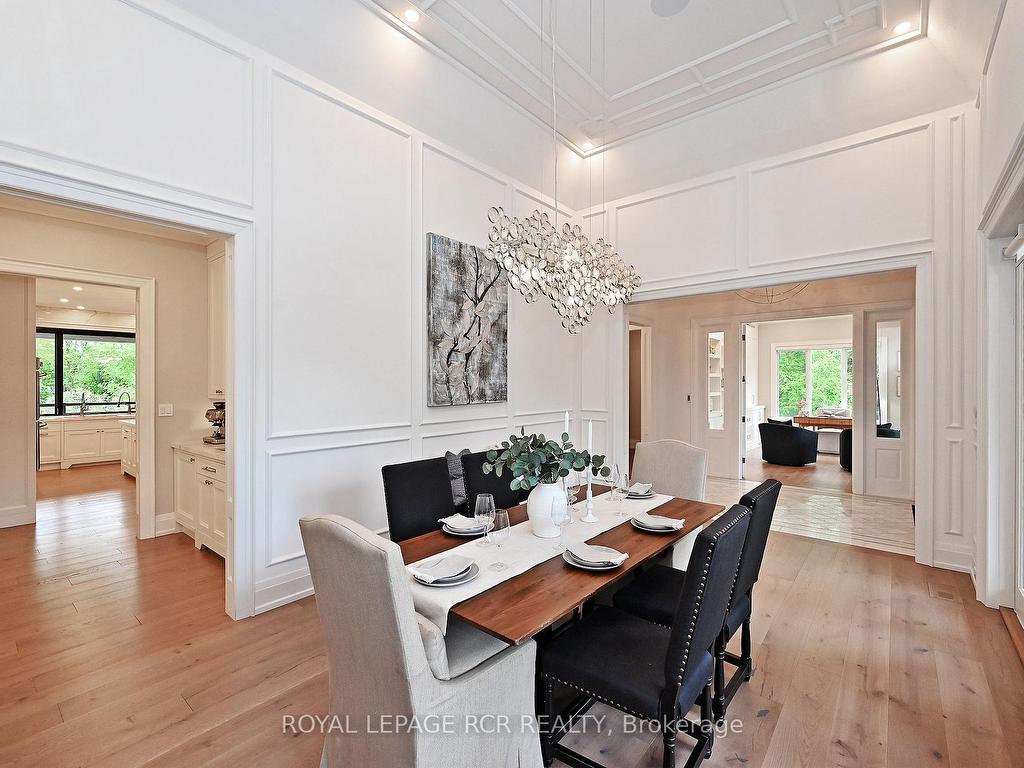









197


Sherwood

Place,
Newmarket,




ON
L3Y 8E5

