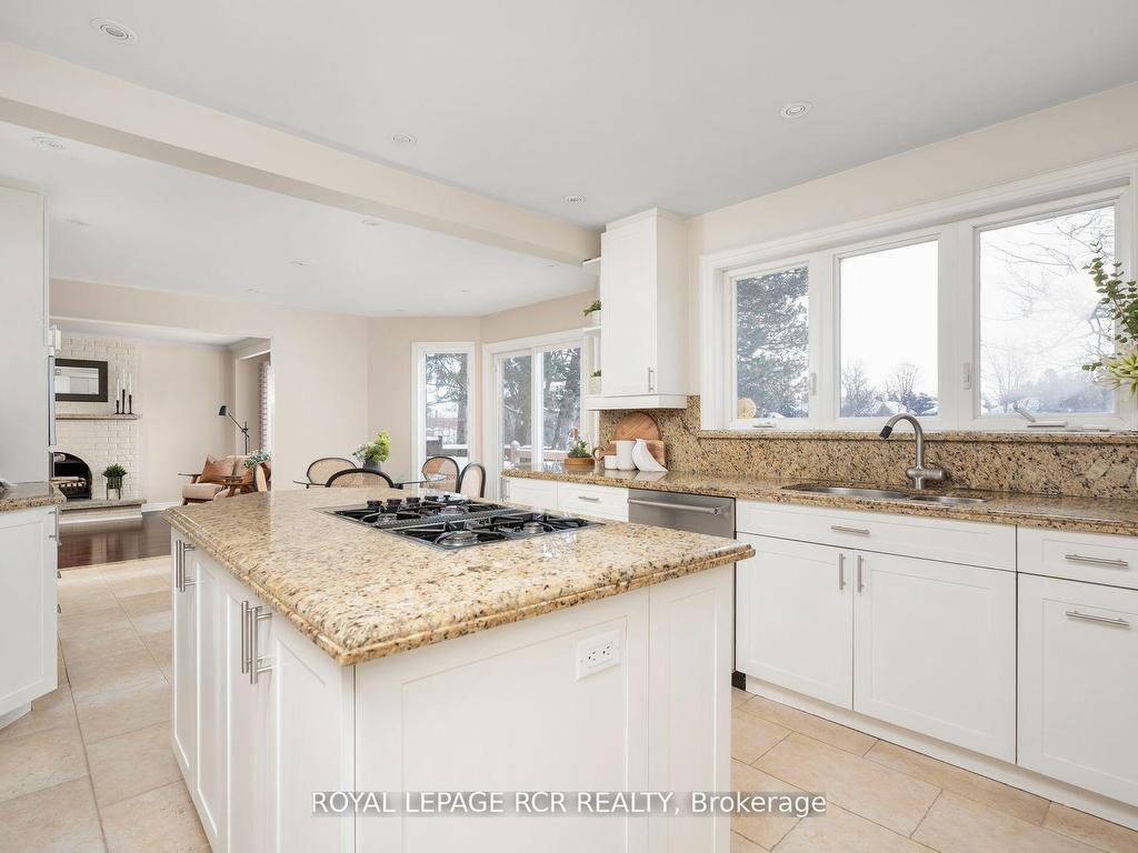 









30


Owls Foot

Crescent,
Aurora,




ON
L4G 6A2

