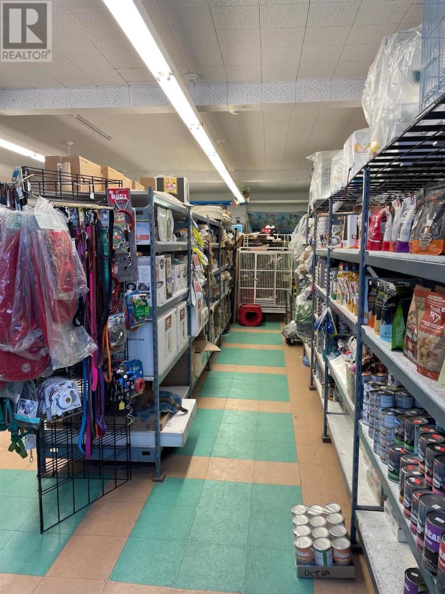 












3 Columbia WALK

,
Elliot Lake,




Ontario
P5A1Y6

