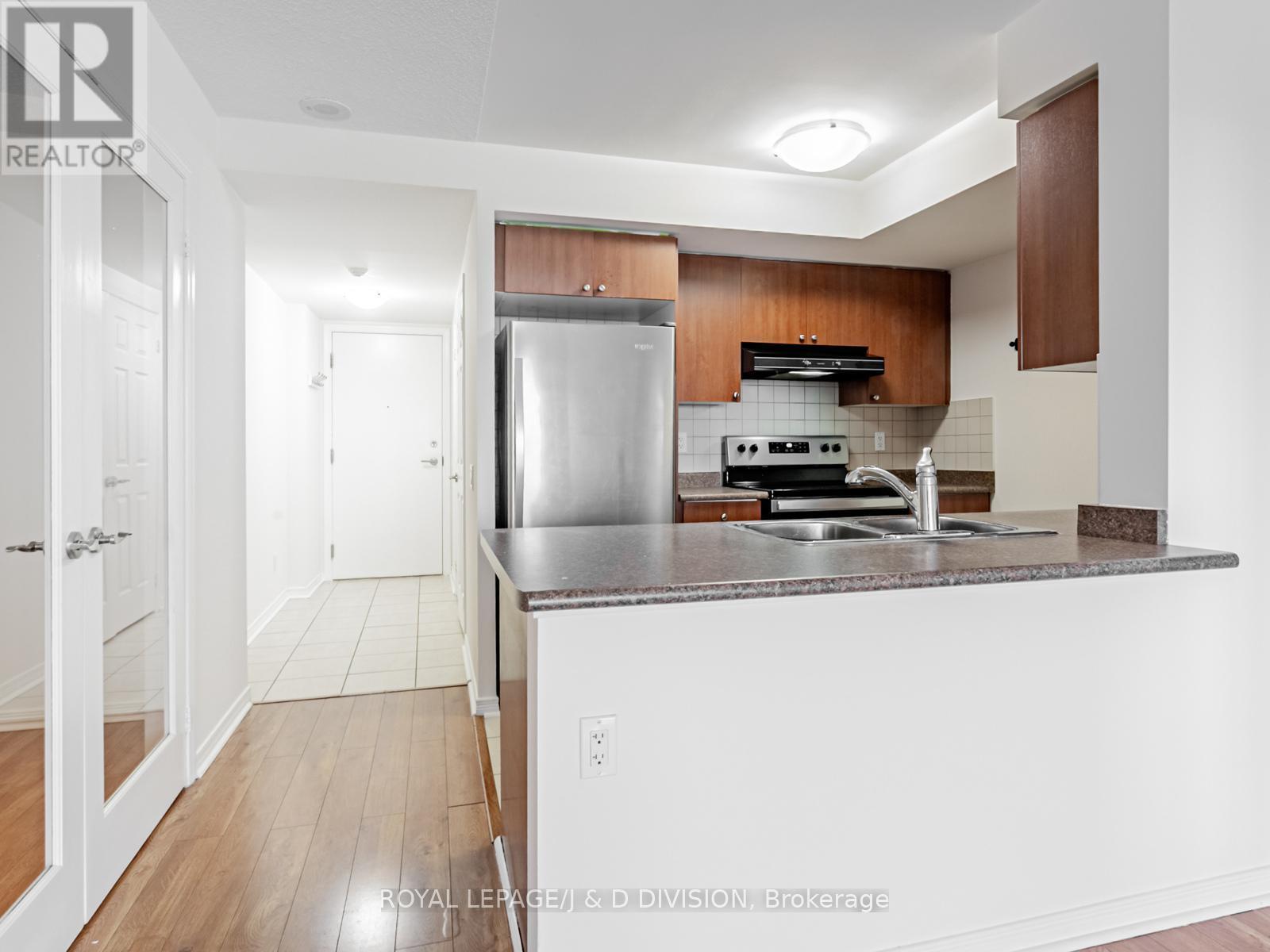 












1229 - 60 HEINTZMAN STREET

,
Toronto,




Ontario
M6P5A1

