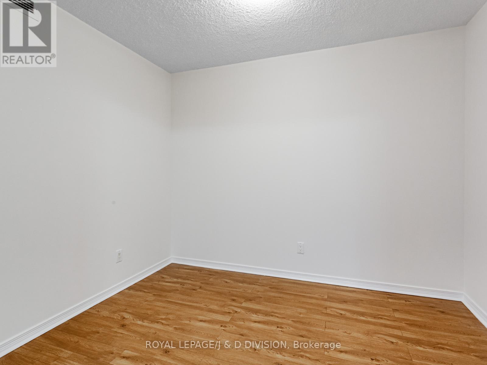 












1229 - 60 HEINTZMAN STREET

,
Toronto,




Ontario
M6P5A1

