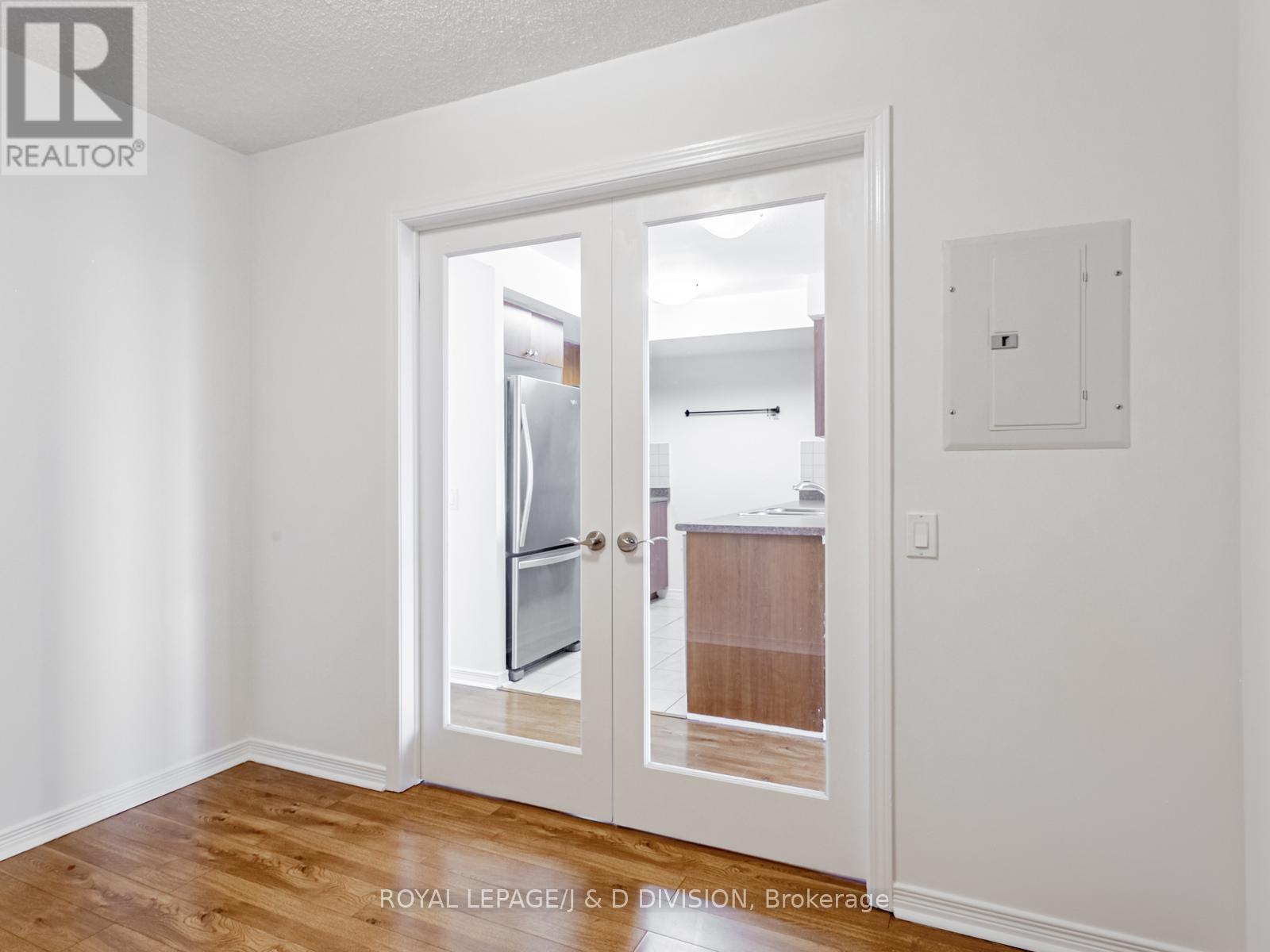 












1229 - 60 HEINTZMAN STREET

,
Toronto,




Ontario
M6P5A1


