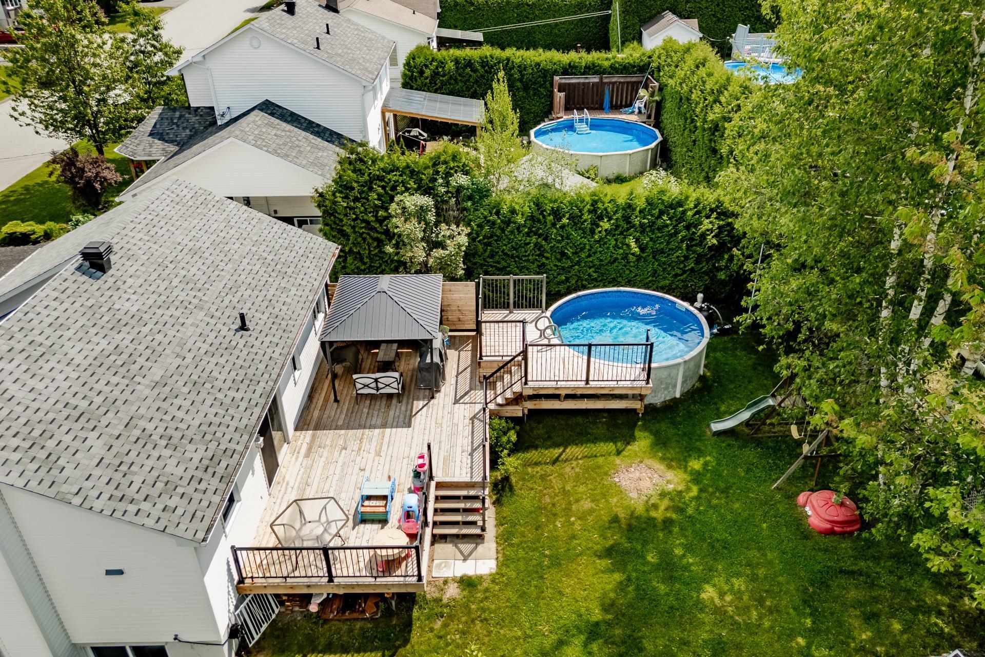 









1185


Rue des Tourterelles

,
Sherbrooke (Brompton/Rock Forest/Saint-Élie/Deauville),




QC
J1R0M5

