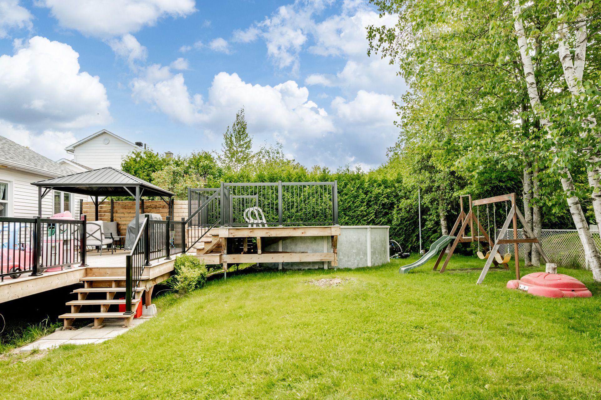 









1185


Rue des Tourterelles

,
Sherbrooke (Brompton/Rock Forest/Saint-Élie/Deauville),




QC
J1R0M5


