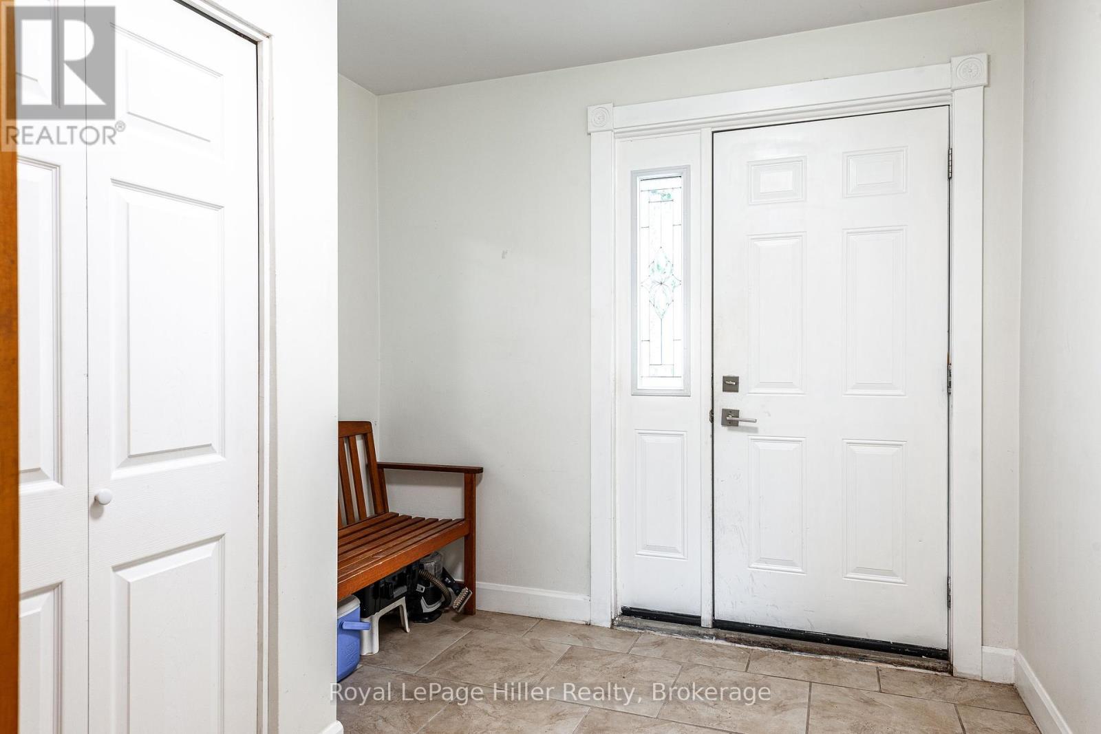 












335 BRITANNIA STREET

,
Stratford,




Ontario
N5A5Z9

