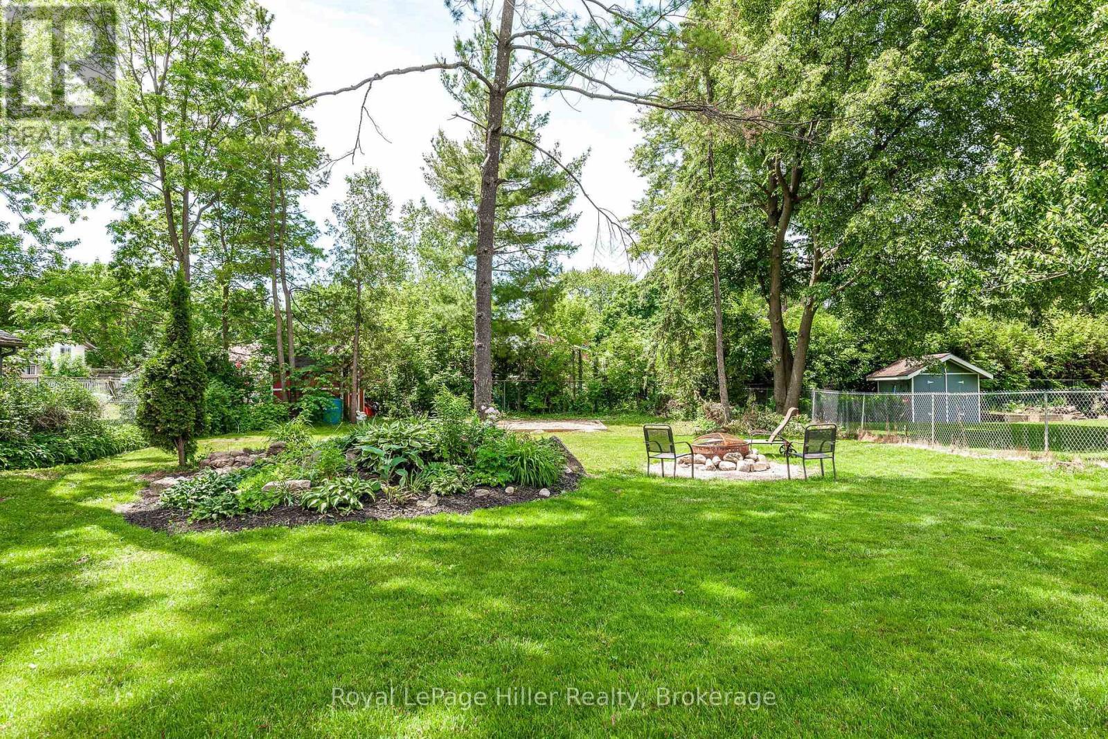 












335 BRITANNIA STREET

,
Stratford,




Ontario
N5A5Z9

