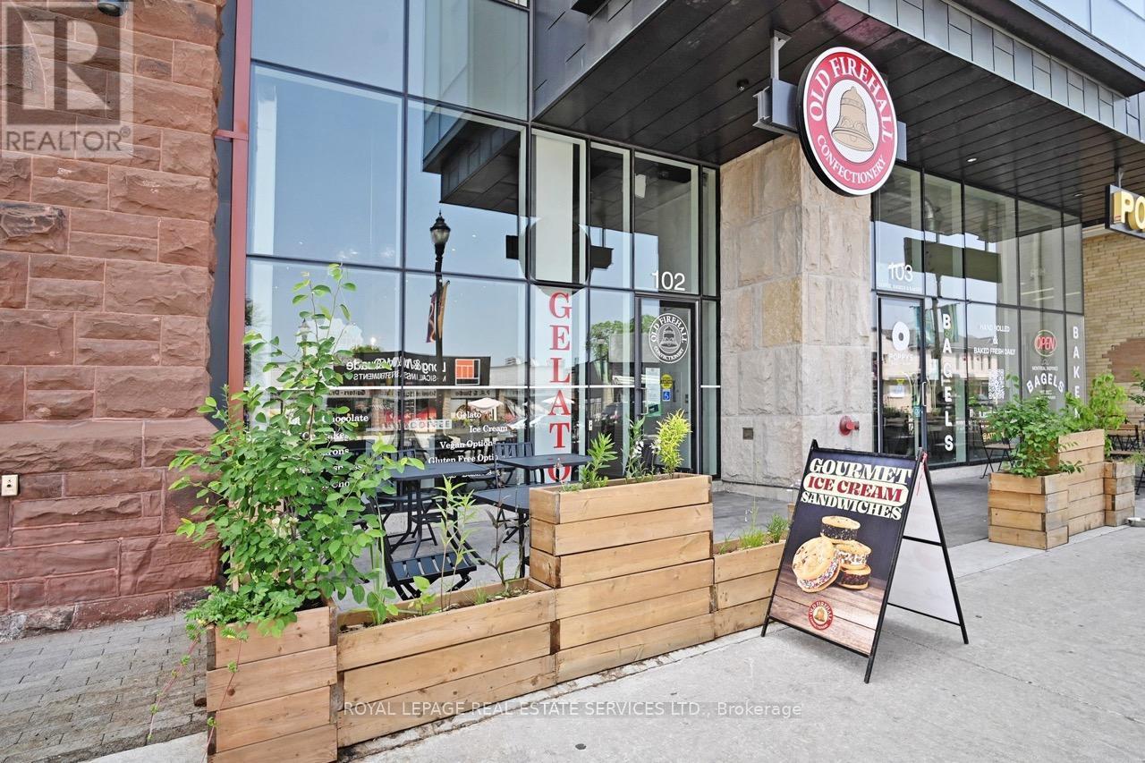 












35 KING STREET N

,
Waterloo,




Ontario
N2J2W9

