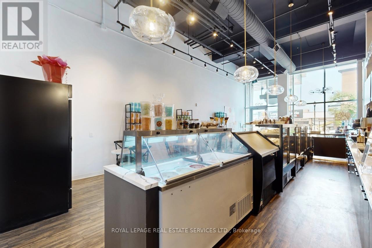 












35 KING STREET N

,
Waterloo,




Ontario
N2J2W9

