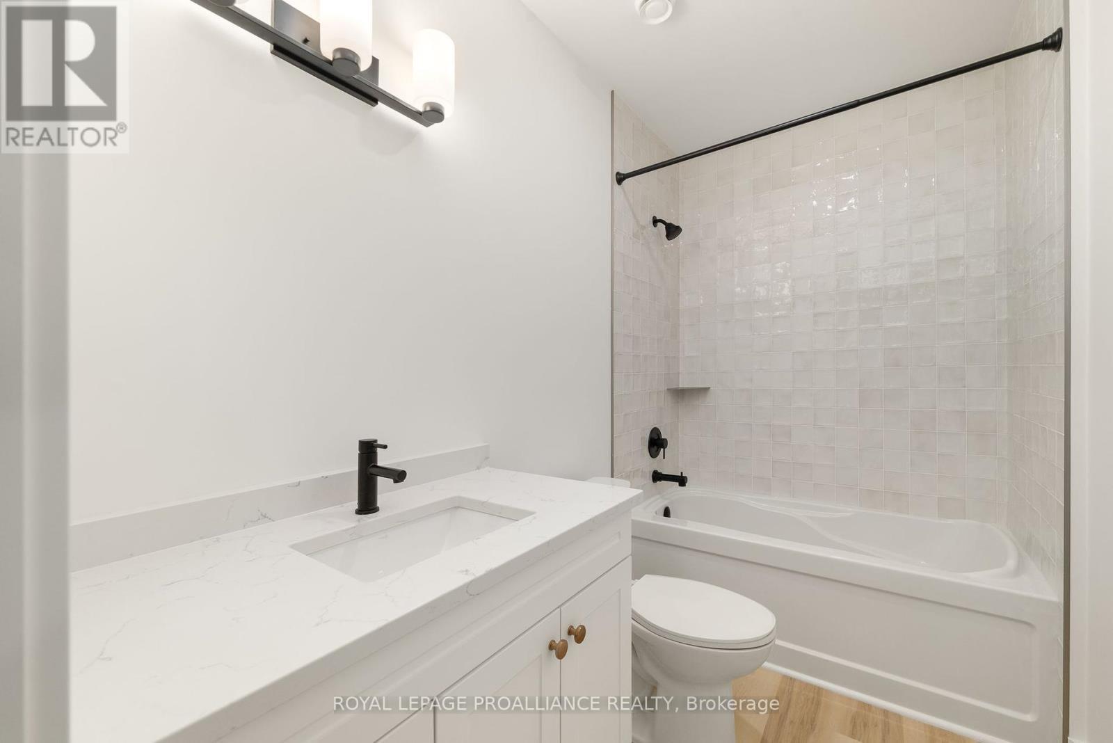 












302 - 941 CHARLES WILSON PARKWAY

,
Cobourg,




Ontario
K9A0L2


