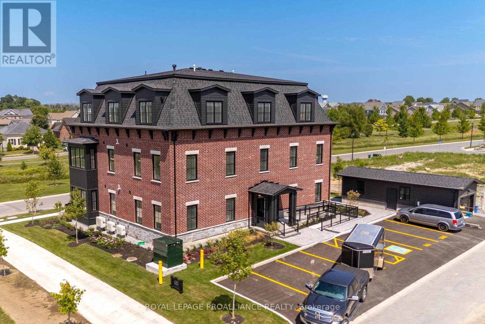 












302 - 941 CHARLES WILSON PARKWAY

,
Cobourg,




Ontario
K9A0L2

