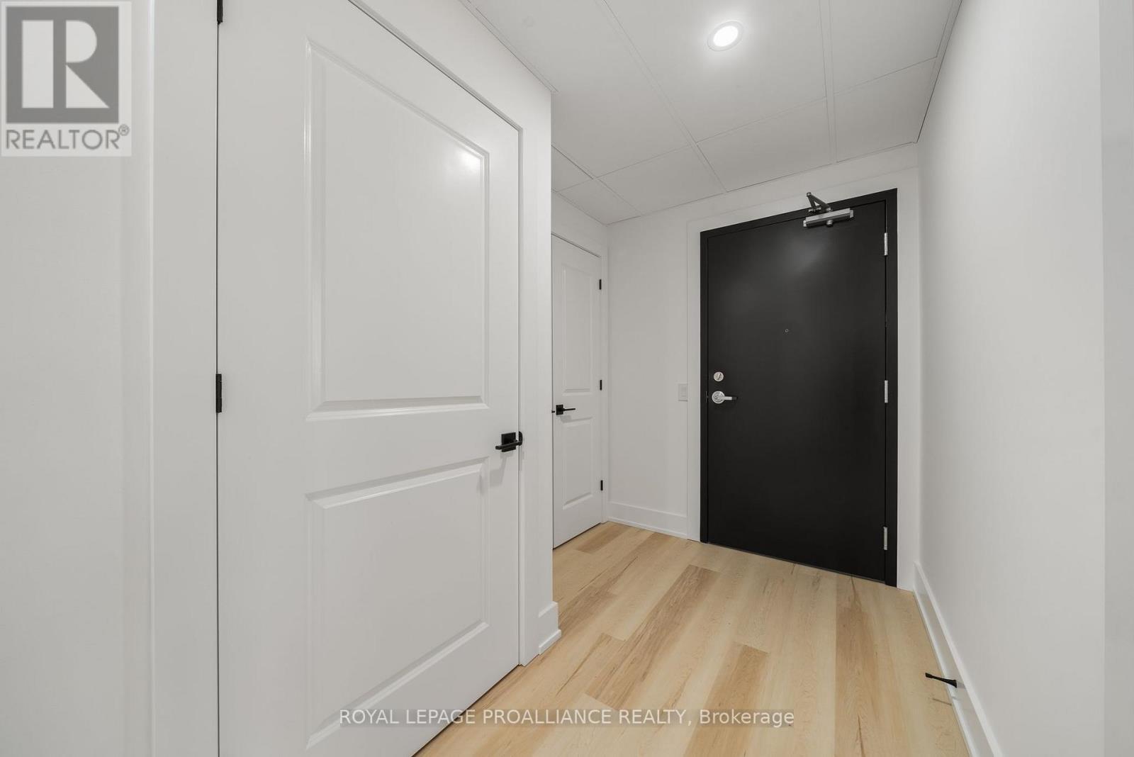 












302 - 941 CHARLES WILSON PARKWAY

,
Cobourg,




Ontario
K9A0L2

