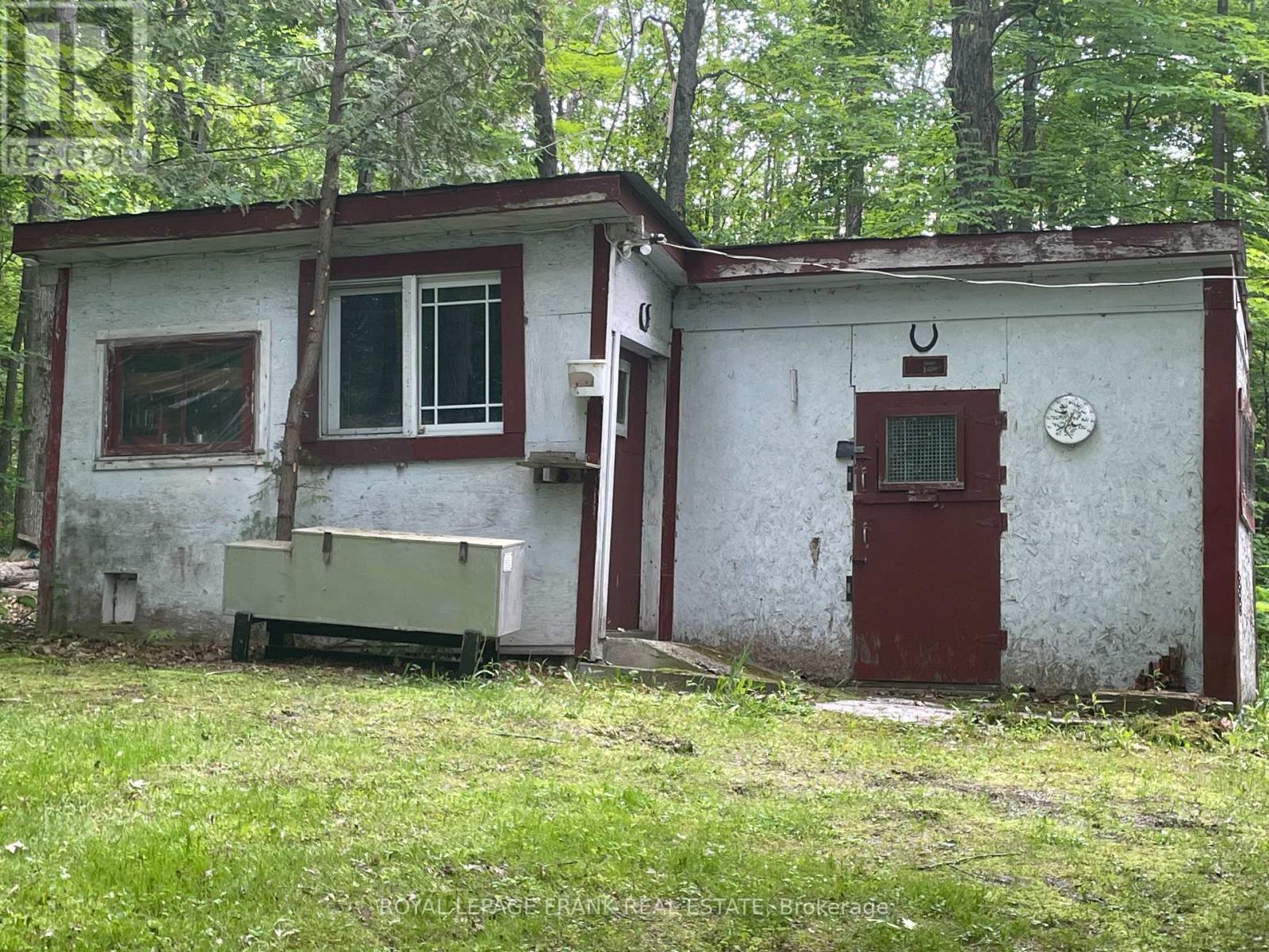 












593 COUNTY ROAD 24 ROAD

,
Kawartha Lakes (Bobcaygeon),




Ontario
K0M1L0

