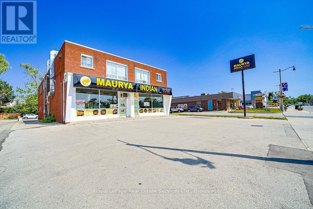 












2307 - 2309 LAKESHORE ROAD W

,
Oakville (BR Bronte),




Ontario
L6L1H2

