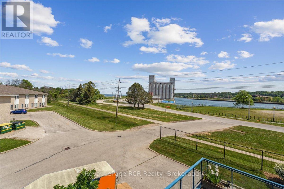 












301 - 1455 2ND AVENUE W

,
Owen Sound,




Ontario
N4K6V3

