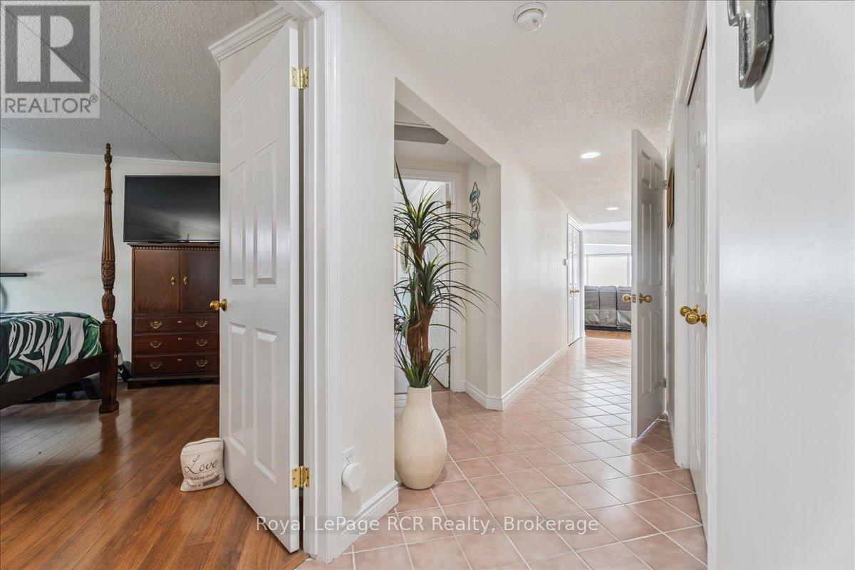 












301 - 1455 2ND AVENUE W

,
Owen Sound,




Ontario
N4K6V3

