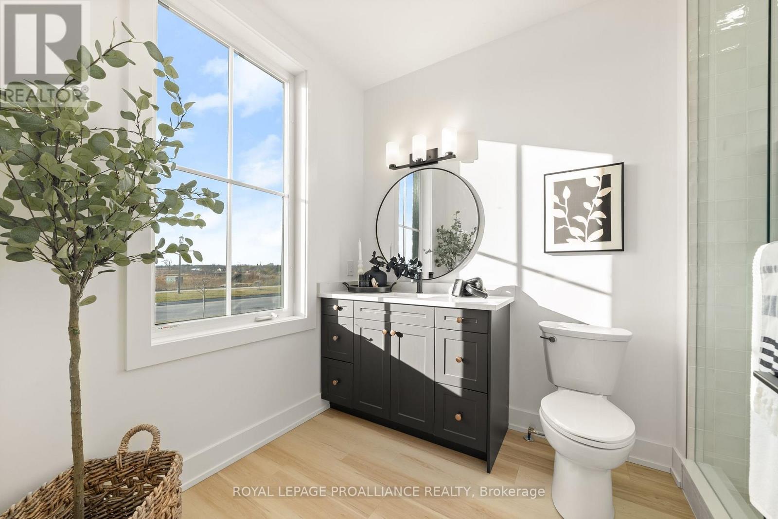












201 - 941 CHARLES WILSON PARKWAY

,
Cobourg,




Ontario
K9A0L2

