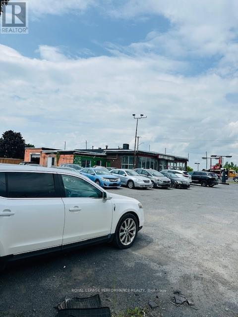 












3064 PITT STREET W

,
Cornwall,




Ontario
K6H1B1

