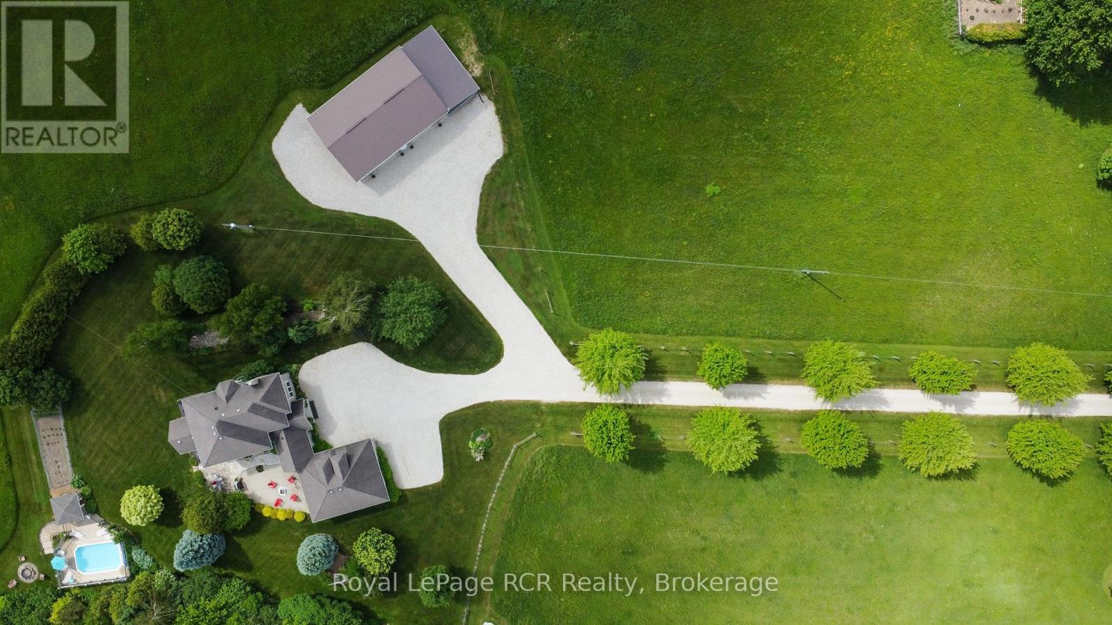 












8022 CONCESSION 16 ROAD

,
Mapleton,







Ontario
N0G1A0

