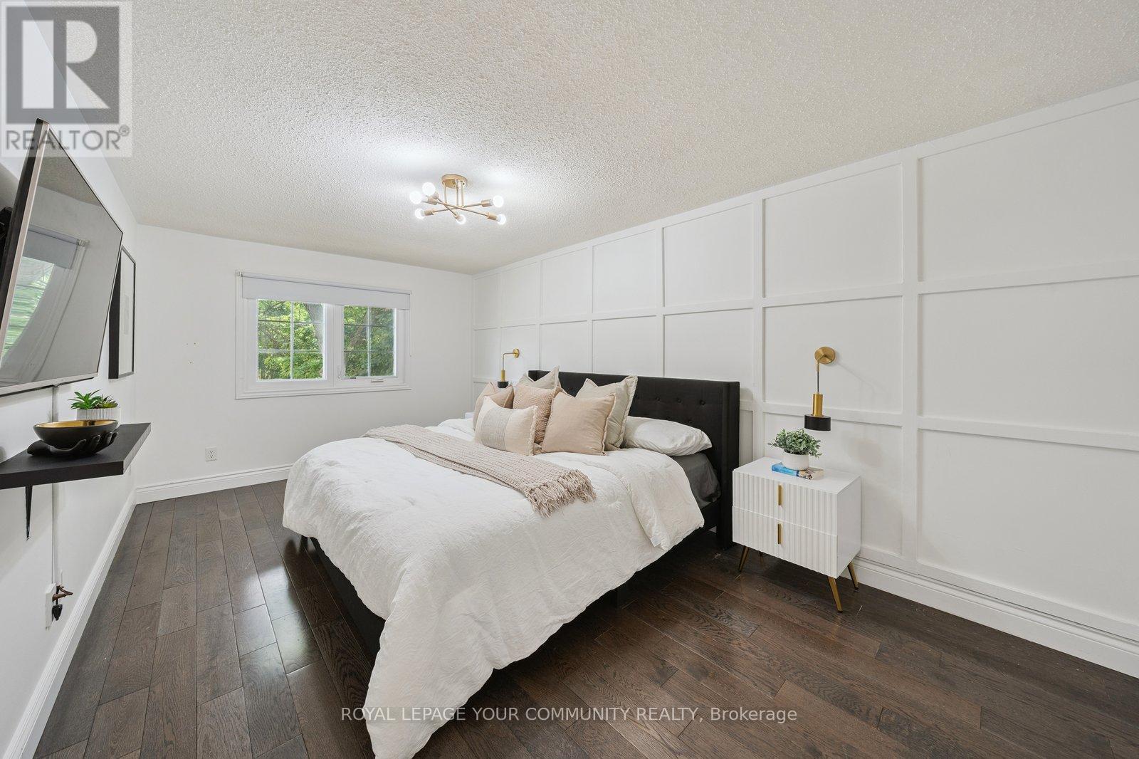 












249 WELDRICK ROAD W

,
Richmond Hill,




Ontario
L4C5J2


