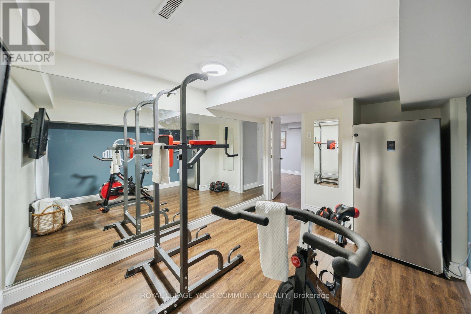 












249 WELDRICK ROAD W

,
Richmond Hill,




Ontario
L4C5J2

