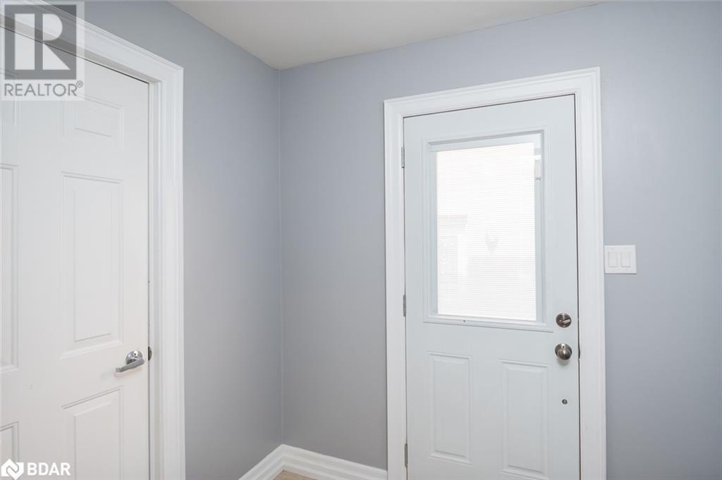 












5971 GROSSBEAK Drive

,
Mississauga,




Ontario
L5N6B3

