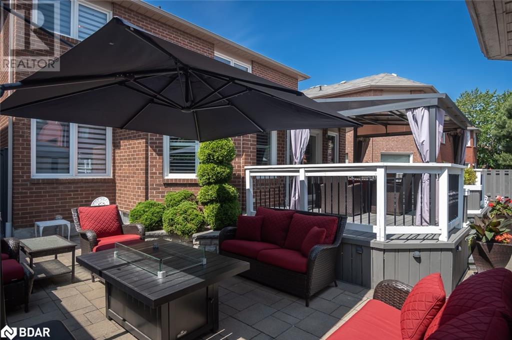 












5971 GROSSBEAK Drive

,
Mississauga,




Ontario
L5N6B3

