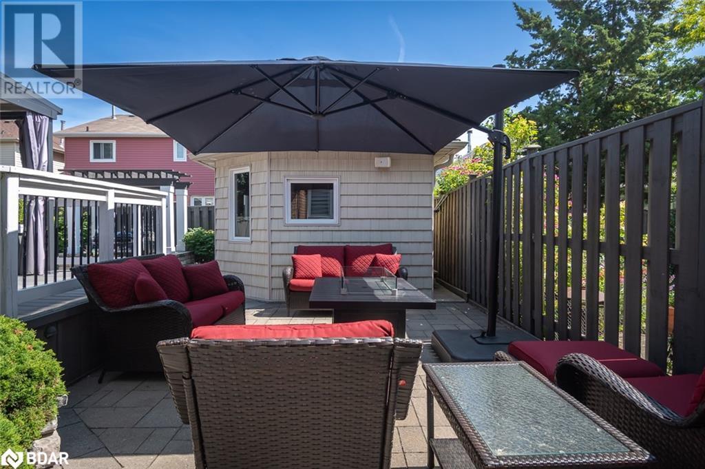 












5971 GROSSBEAK Drive

,
Mississauga,




Ontario
L5N6B3

