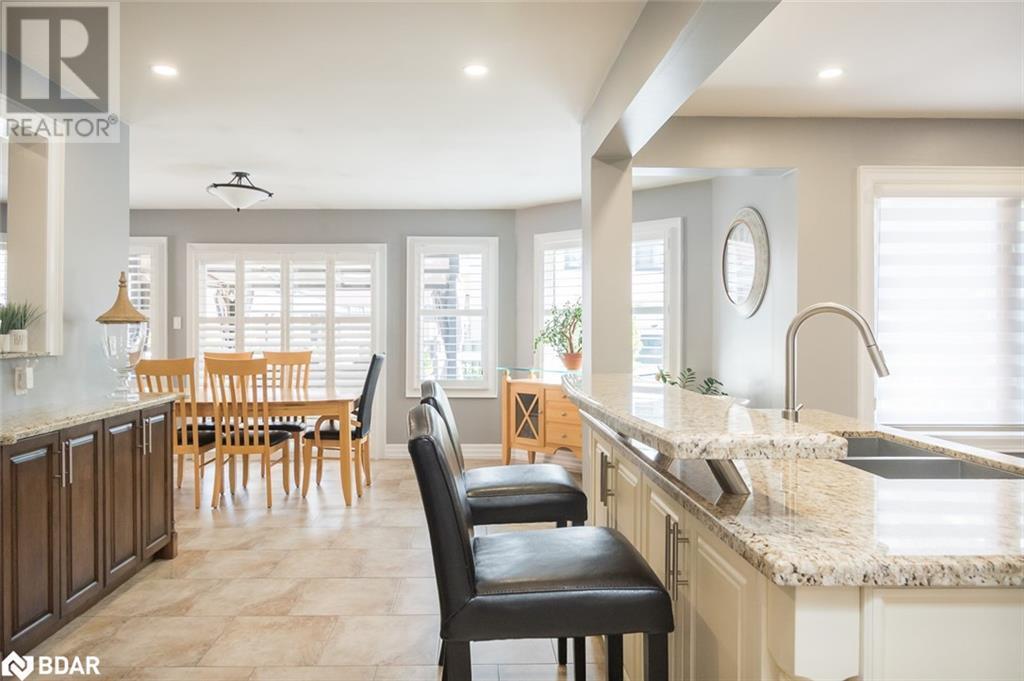 












5971 GROSSBEAK Drive

,
Mississauga,




Ontario
L5N6B3

