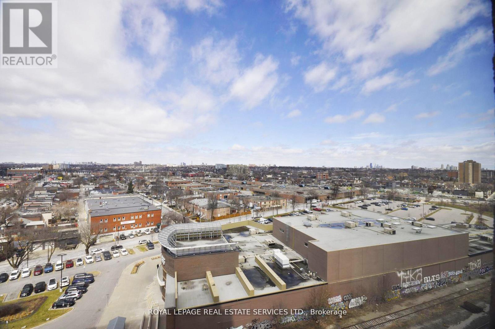 












1217 - 60 HEINTZMAN STREET

,
Toronto,




Ontario
M6P5A1

