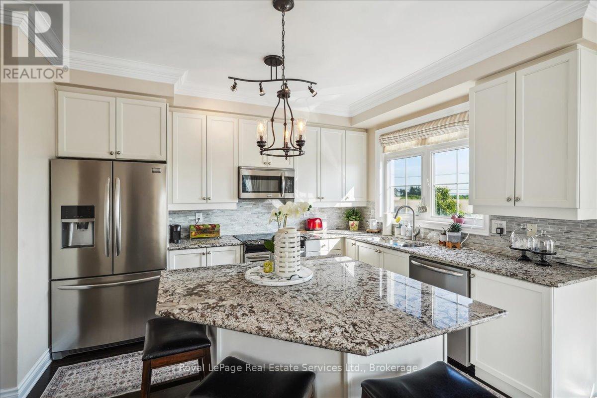 












37 ROCKMAN CRESCENT

,
Brampton (Northwest Brampton),




Ontario
L7A0B5

