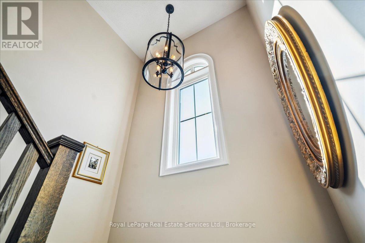 












37 ROCKMAN CRESCENT

,
Brampton (Northwest Brampton),




Ontario
L7A0B5

