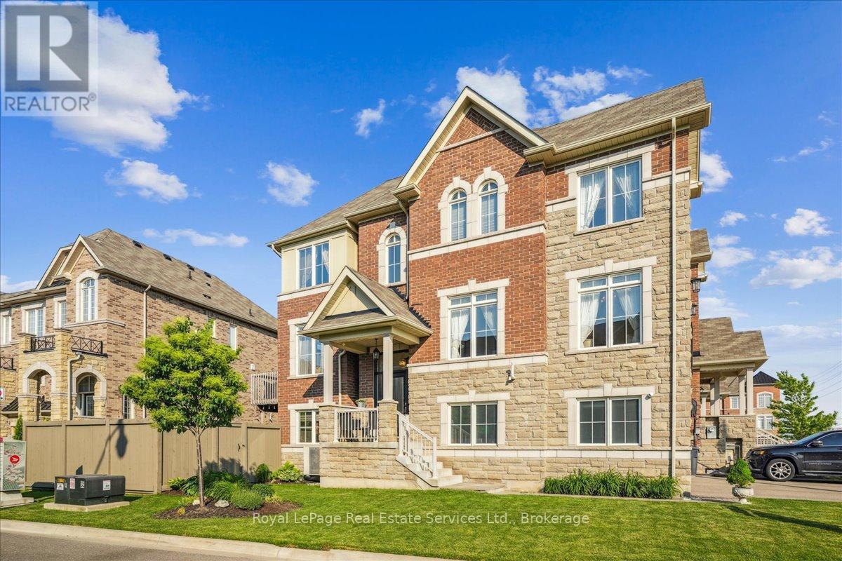 












37 ROCKMAN CRESCENT

,
Brampton (Northwest Brampton),




Ontario
L7A0B5

