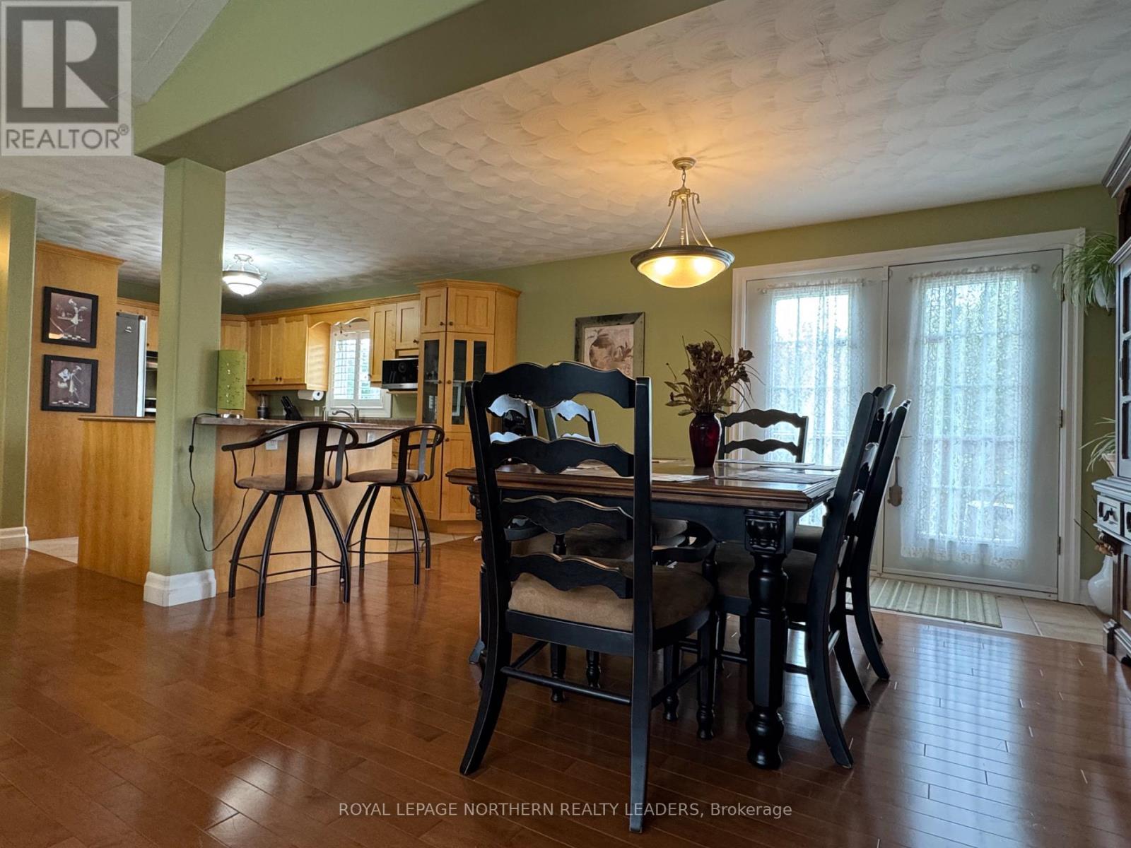 












1110 SANDY FALLS ROAD

,
Timmins (MTJ - 101 West),




Ontario
P4N7C3

